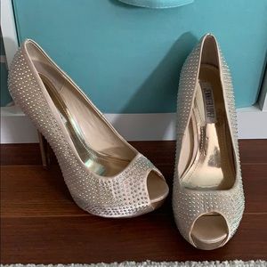 Jennifer Lopez heels